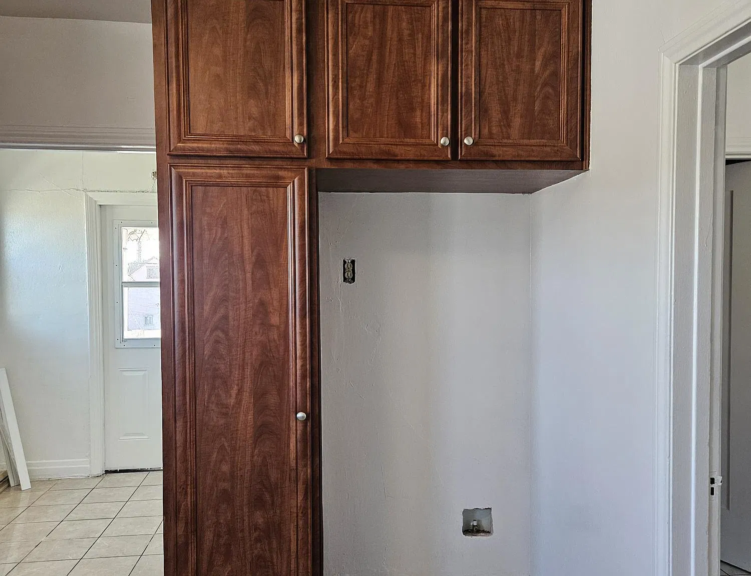 3 bed, $3,100 — Photo 4