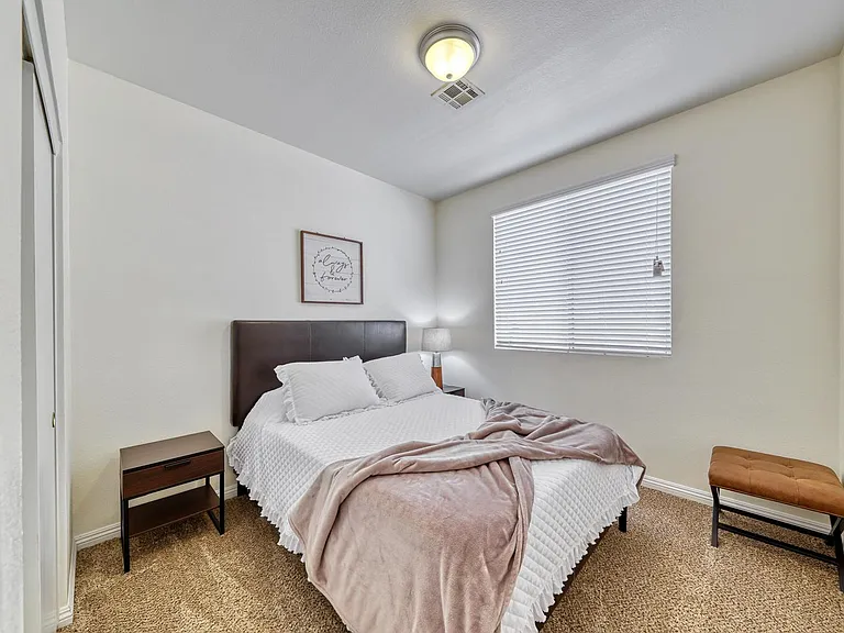 9772 Ridgebluff Ave — Photo 30