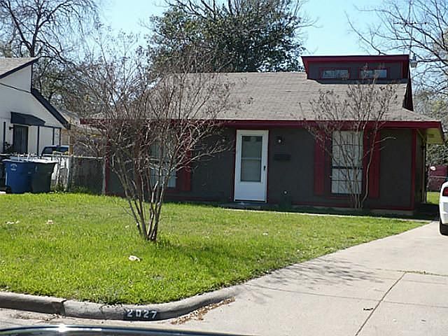 2nd image of 2027 S Tyler St