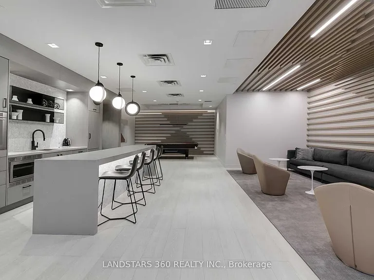180 Fairview Mall Dr #1912 — Photo 24