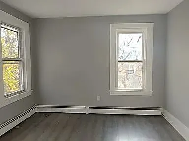 119 S Clark St #3 — Photo 4