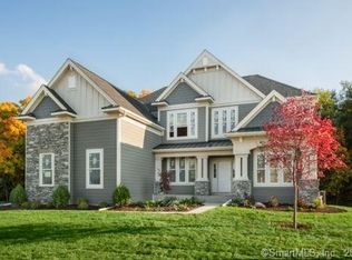 98 Long Meadow Dr, South Windsor, CT 06074