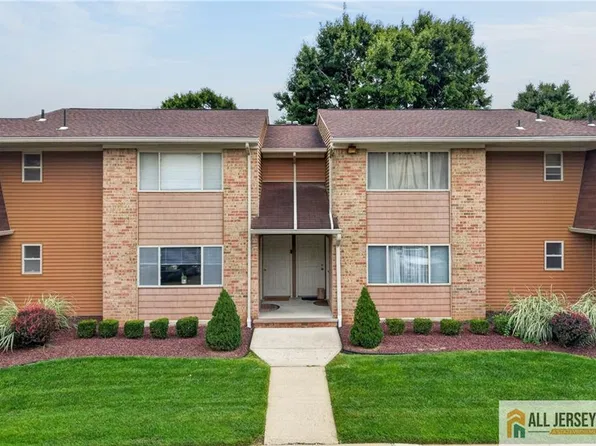 207 Mandon Ct Unit B1-14, Princeton, NJ 08540