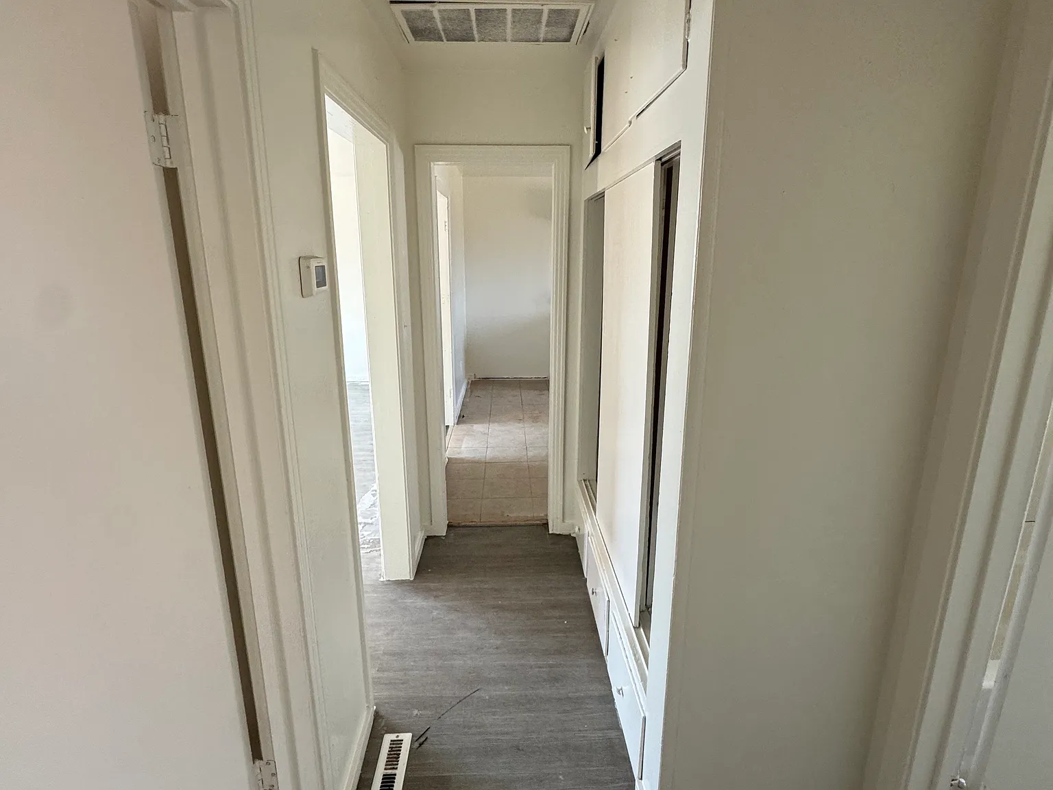 2 bed, 900 sqft, $1,650 — Photo 2