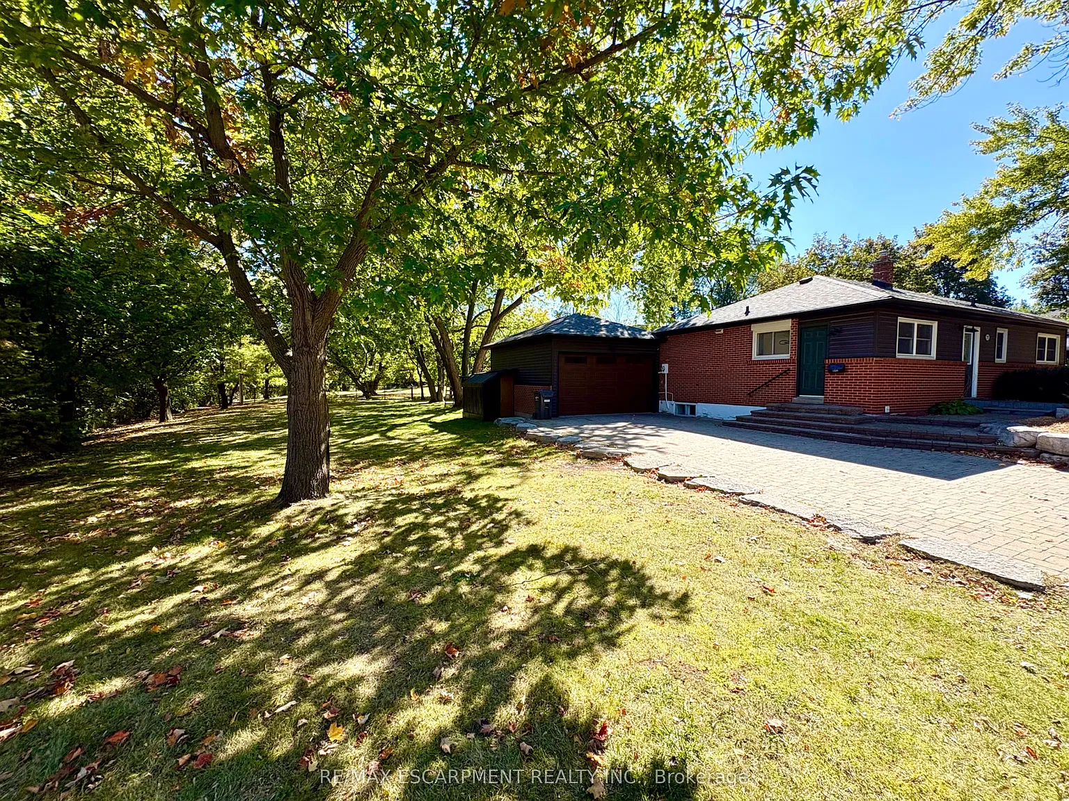 3 bed, $3,000 — Photo 3