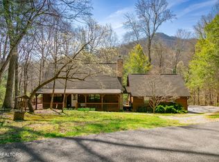 3849 Saddle Brook Way, Sevierville, TN 37862