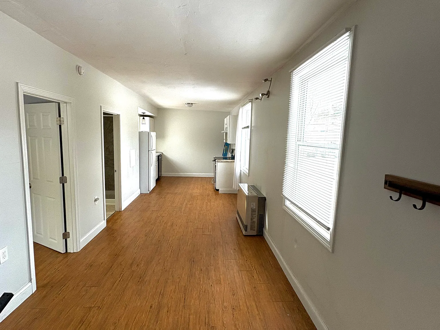 20 Whittier St — Photo 1