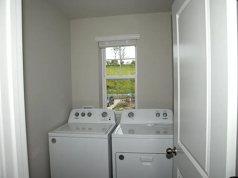 303 Ember Dr — Photo 19