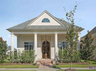10751 Bird Song Dr, Baton Rouge, LA 70810