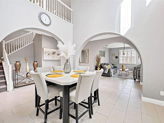 2nd image of 14603 Newburgh Rd