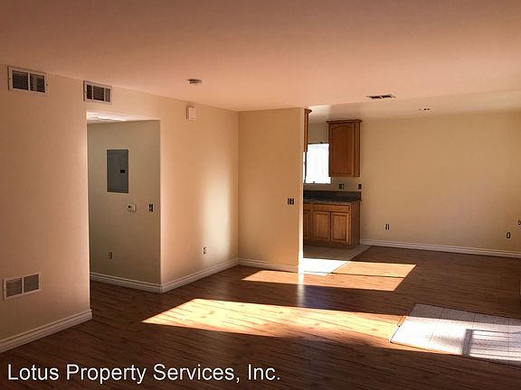 2nd image of 6162 Mesa Ave APT E