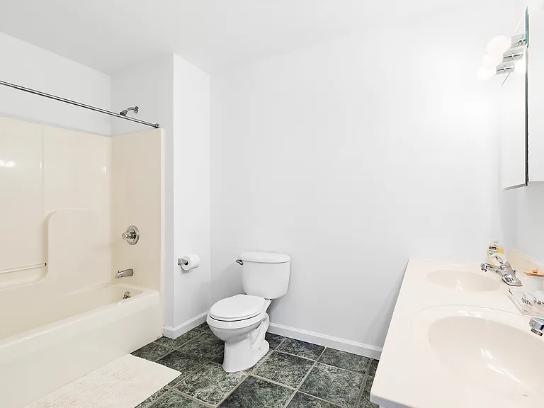 9 White Birch Dr — Photo 12
