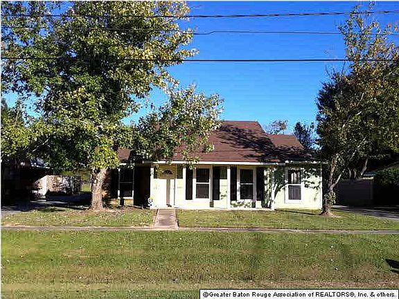 2nd image of 3326 Cedar St