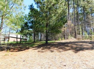 35 Bordeaux Dr, Denver, NC 28037