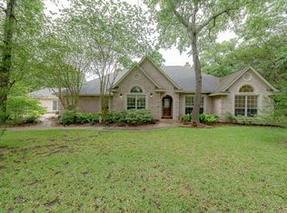 1621 Harpers Ferry Rd, College Station, TX 77845