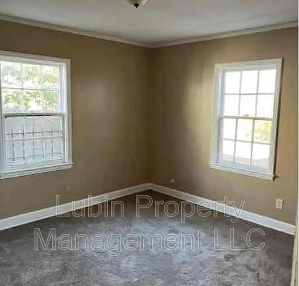 2760 Fizer Rd — Photo 2