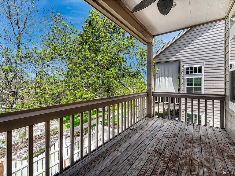 9885 Greensview Cir — Photo 25
