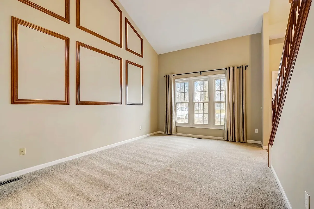 4 bed, 2964 sqft, $3,600 — Photo 4
