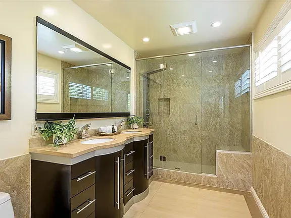 1027 Edmonds Ct — Photo 6