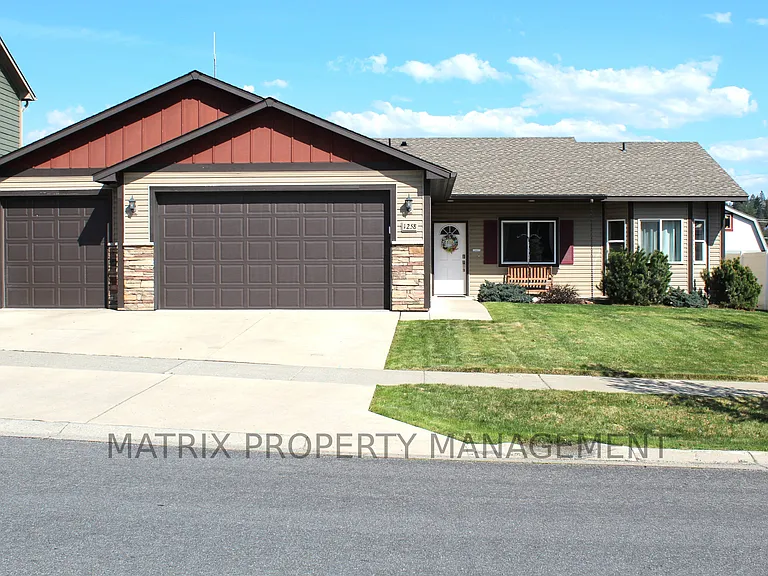 1258 N Ewell Ct — Photo 1