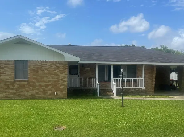 111 E 165th St, Galliano, LA 70354