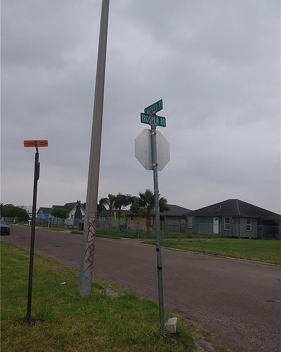 2nd image of 800 S Trosper Blvd
