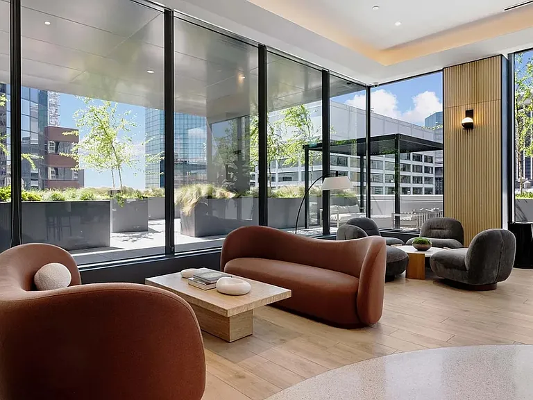 160 Water St #3K — Photo 16