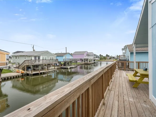 16710 Montego Way, Jamaica Beach, TX 77554