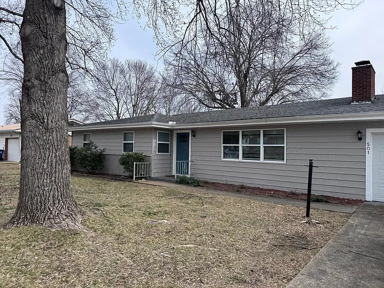 501 Powers St — Photo 17