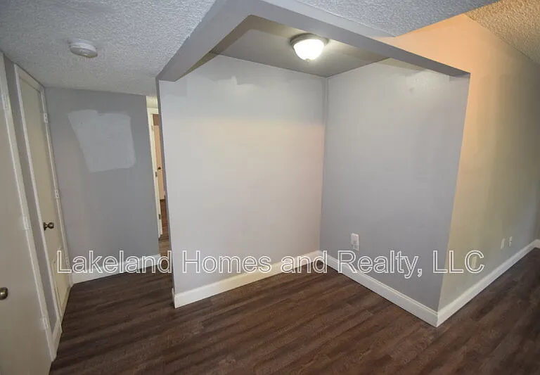 1005 S New York Ave #4 — Photo 11
