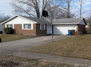 5317 Wakefield Dr, Fairborn, OH