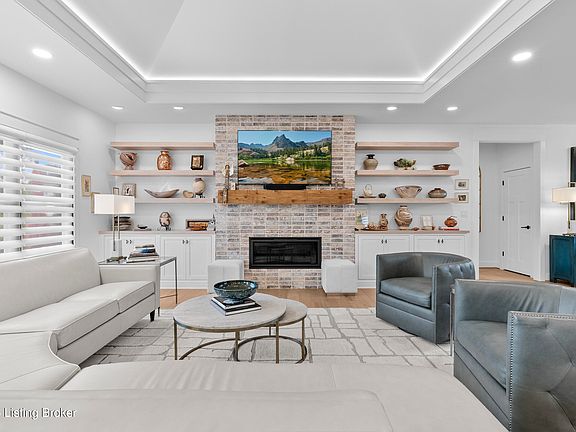 4th image of 5204 Spring Mist Ct