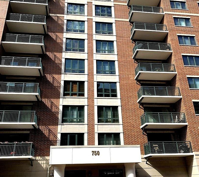 1st image of 750 Pearson St APT 401