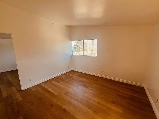 123 W 12th St (Beacon Harbor View, LLC) — Photo 26