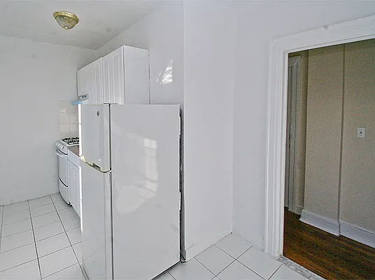 Rented by SW Queens Mezzanine | media 26