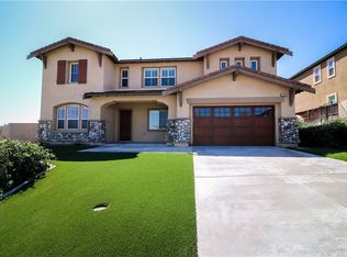 18314 Lakepointe Dr, Riverside, CA 92503