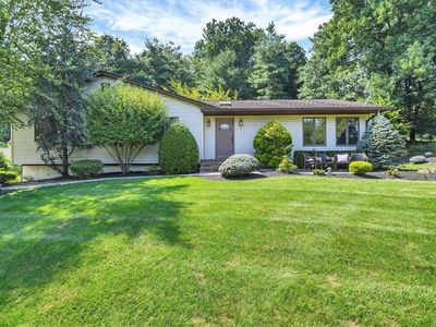 1 Amanda Court, Airmont, NY, 10952