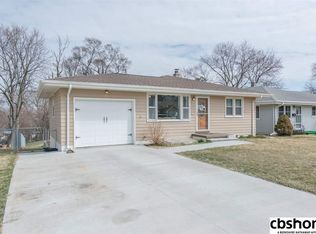 4522 Spring St, Omaha, NE 68106