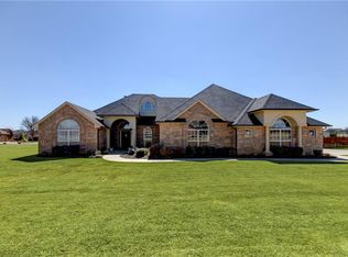 14751 Old Barn Rd, Edmond, OK 73025