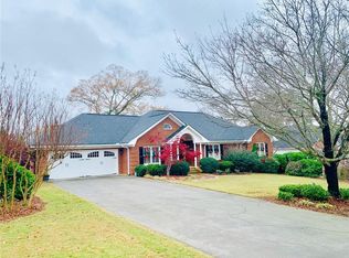 18 Trotters Walk, Cartersville, GA 30121