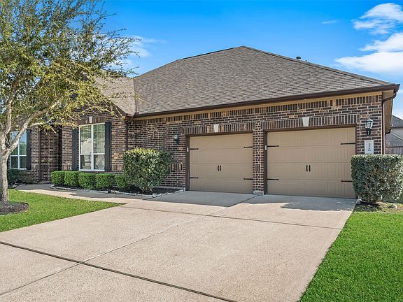 3rd image of 3318 Orchid Trace Dr