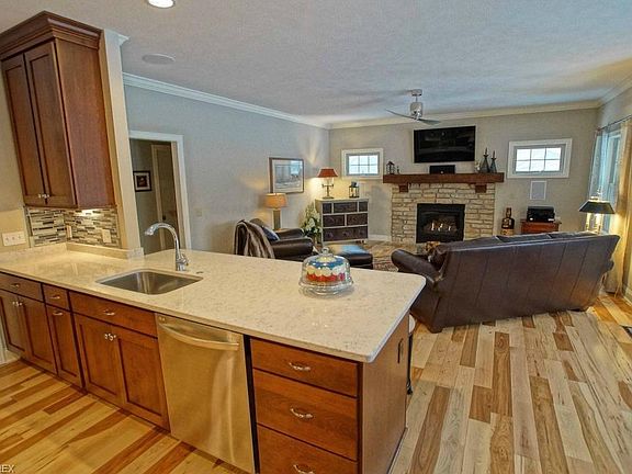 5th image of 9469 Timberidge Ct