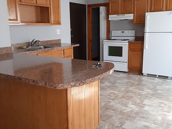 3rd image of 103 Orange St #1B