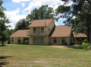 130 Westwood Dr W, Trinity, TX 75862