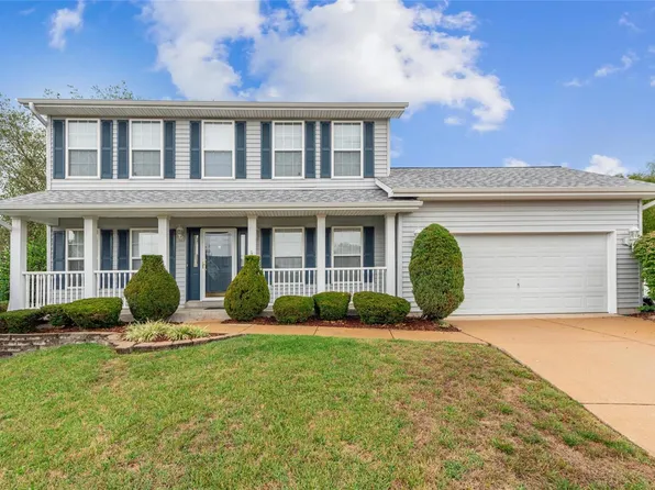 12 Hazeltine Ct, Saint Charles, MO 63303