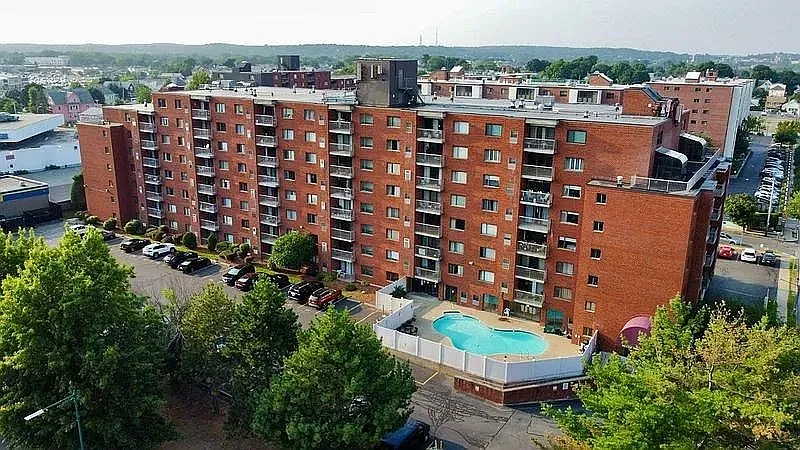 30 Revere Beach Pkwy #711