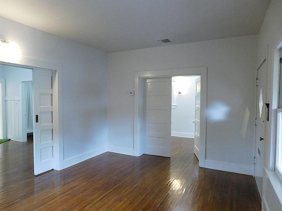 5th image of 1111 Magnolia St