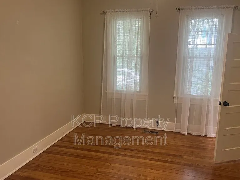 3101 Park Ave — Photo 11