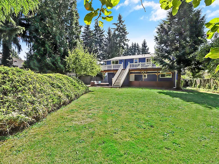 12116 NE 137th Pl — Photo 18