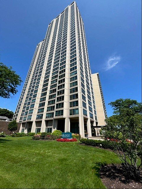 3450 Building Exterior